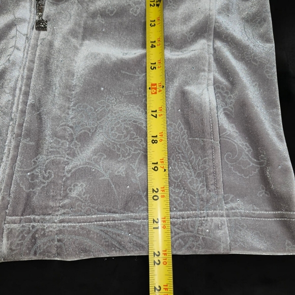 St. John Sport sweatshirt velour gray with silver and gems - Picture 6 of 7